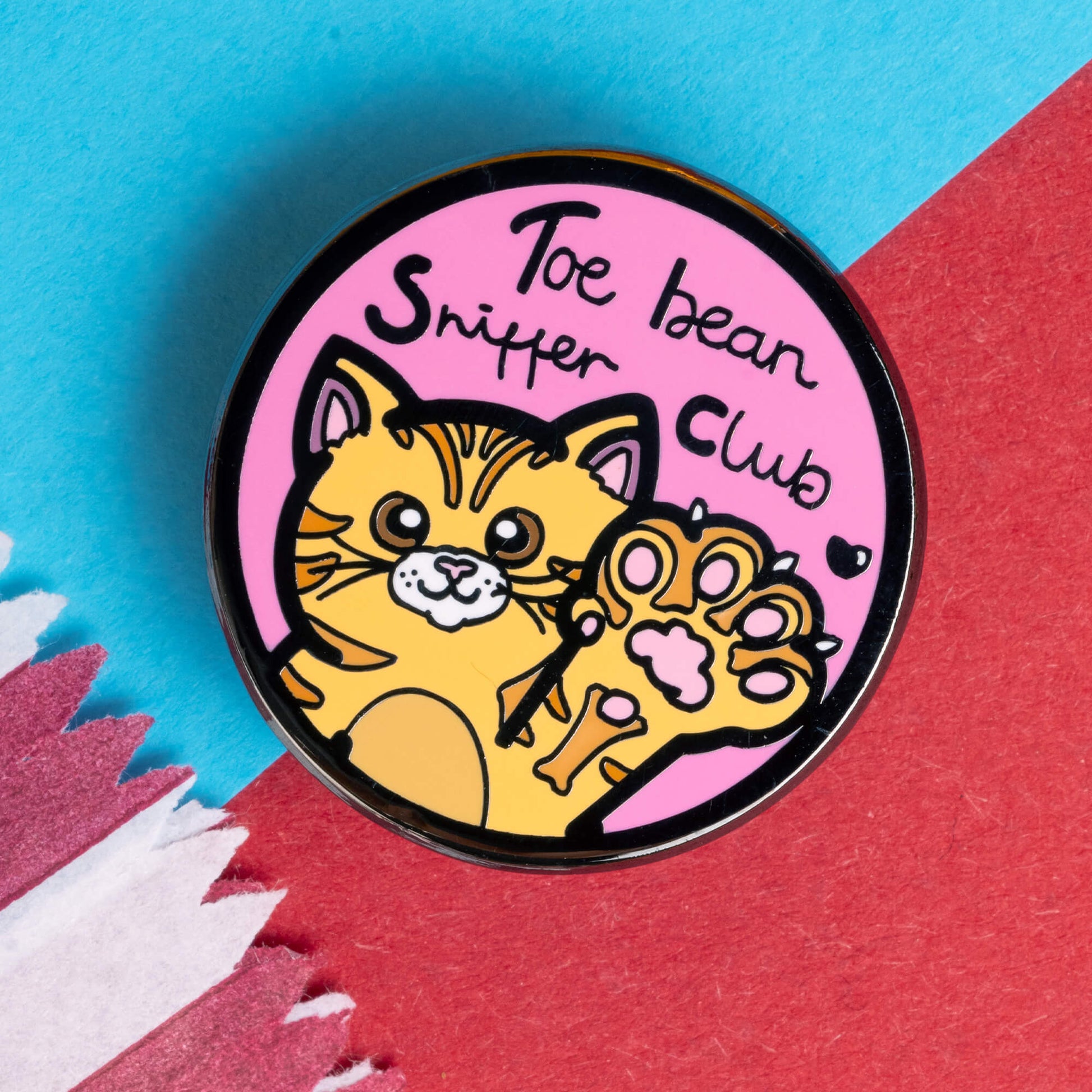 Toe Bean Sniffer Club Enamel Pin – innabox